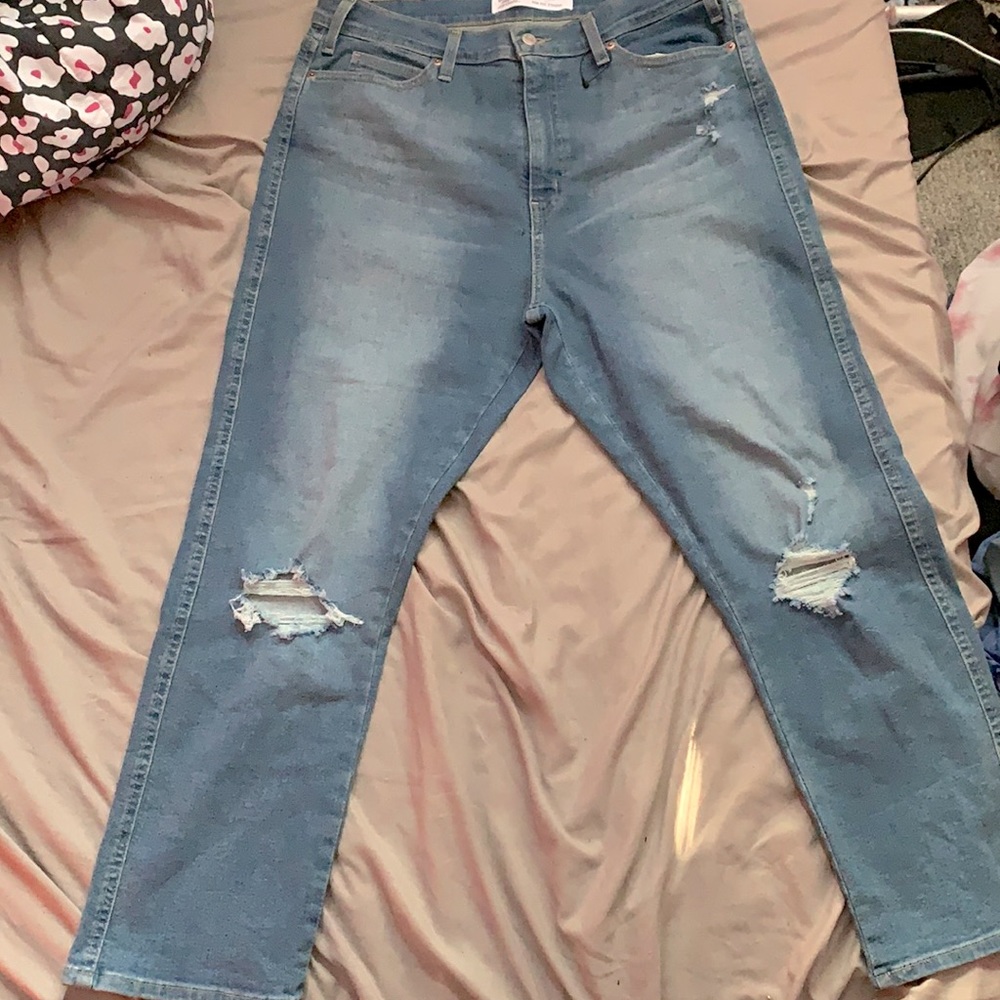 Women’s jeans